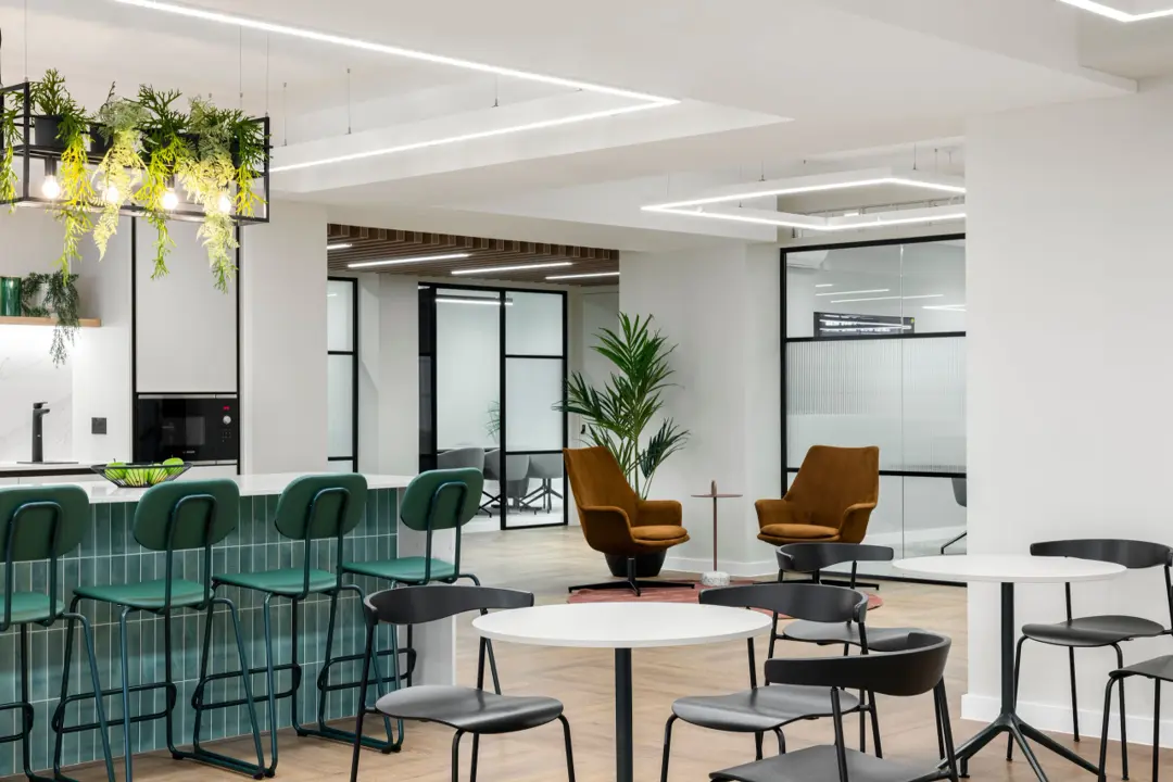 71 Kingsway: Cat A+